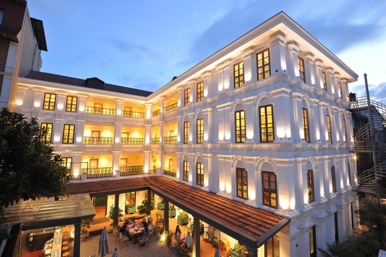 Seto Ghar Hotel Kathmandu Bagian luar foto