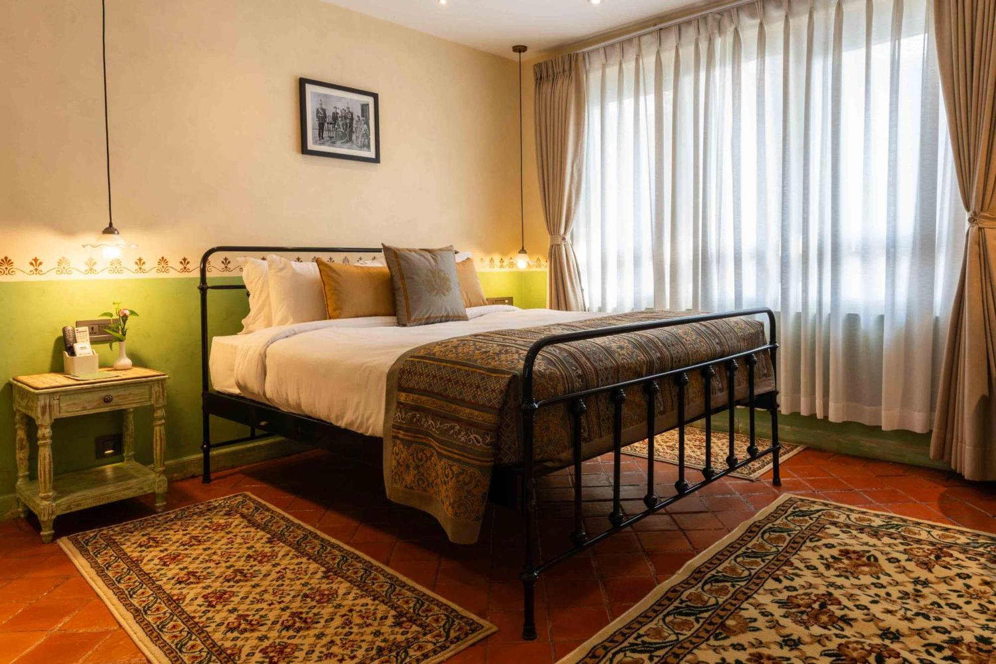 Seto Ghar Hotel Kathmandu Bagian luar foto