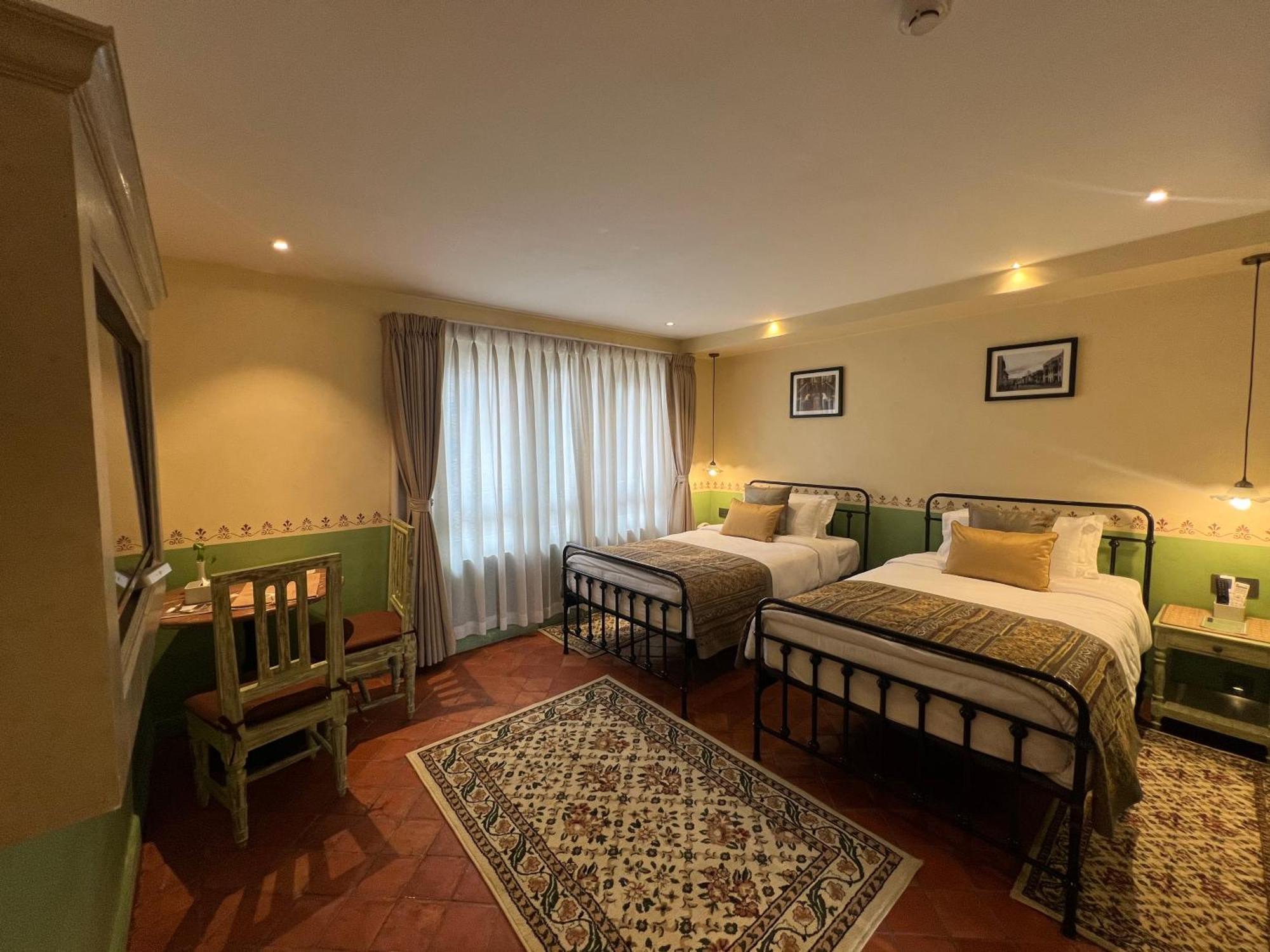 Seto Ghar Hotel Kathmandu Bagian luar foto